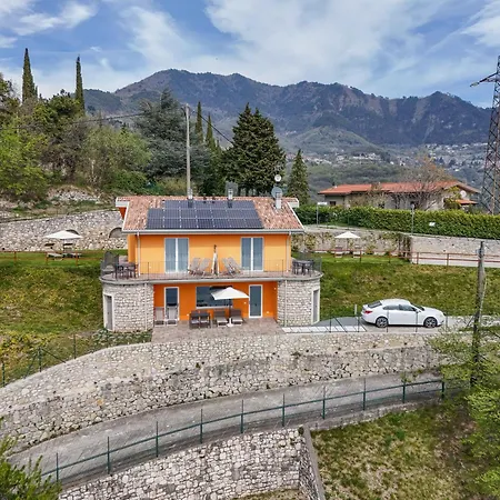Апартаменты Orange House