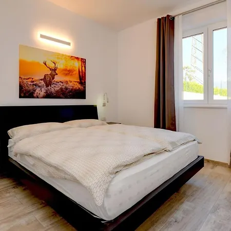 Orange House Tignale