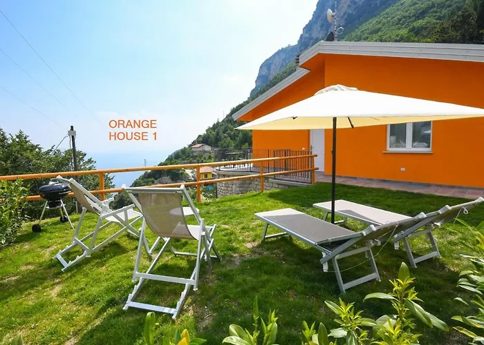 Orange House شقة