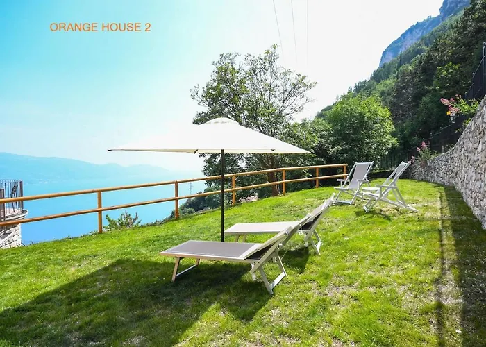 Orange House شقة